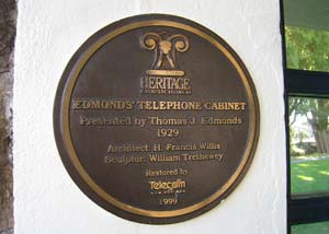 HERITAGE Edmonds Telephone Cabinet
