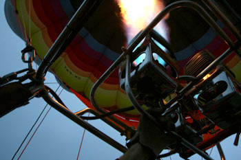 熱気球のガスバーナー