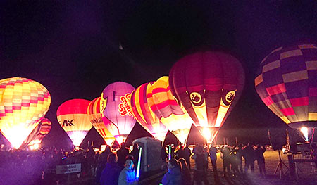 ニュージーランドで熱気球フェスティバル
